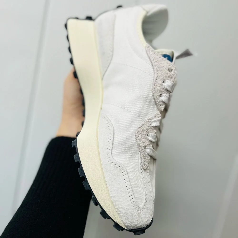 New Balance 327 Casual Womens Sneakers Shoes White Canvas Blue ~ various sizes ~ - Picture 10 of 14